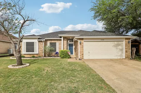 6700 Towerwood Dr, Arlington, TX 76001