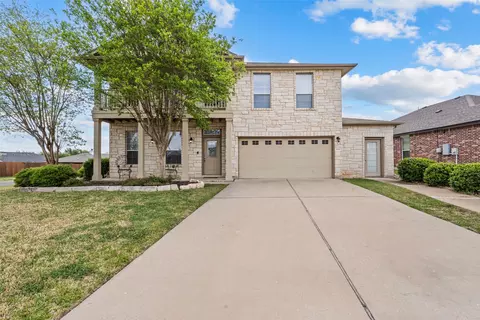 6500 Serena Ln, Woodway, TX 76712