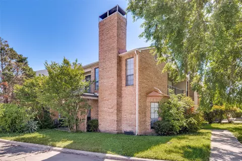 5902 Marvin Loving Dr #201, Garland, TX 75043