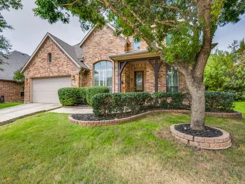 2817 Pioneer Dr, Melissa, TX 75454