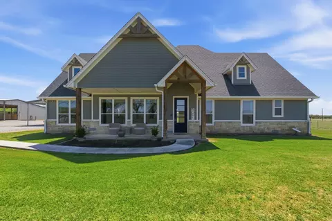 4095 Agnes Cir, Springtown, TX 76082