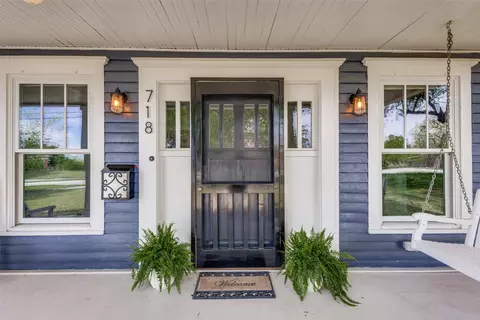 718 Parker St, Mckinney, TX 75069