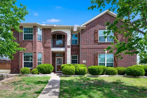 1300 Iron Dale Dr, Wylie, TX 75098