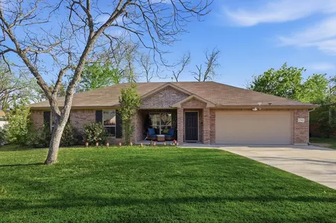 6766 Mike Dr, North Richland Hills, TX 76180