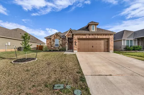 7008 Llano Dr, China Spring, TX 76633