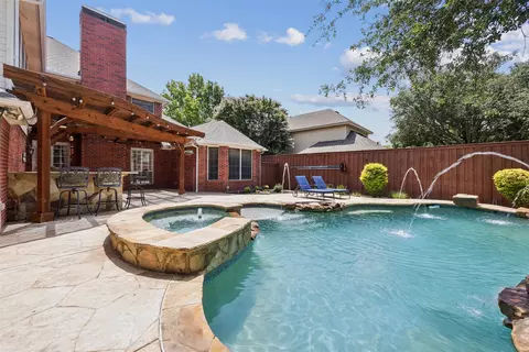 7913 Morningdew Dr, Plano, TX 75025