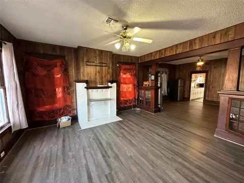 Living - 1824 Lyle Ave, Waco, TX 76708 photo 1 of 1