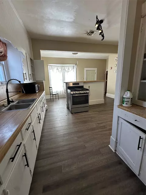 Kitchen - 1824 Lyle Ave, Waco, TX 76708 photo 1 of 1