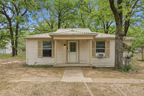 113 Karen Ln, Gun Barrel City, TX 75156