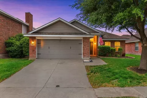 1028 Kimbro Dr, Forney, TX 75126