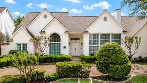 4612 Saxon Dr, Plano, TX 75093