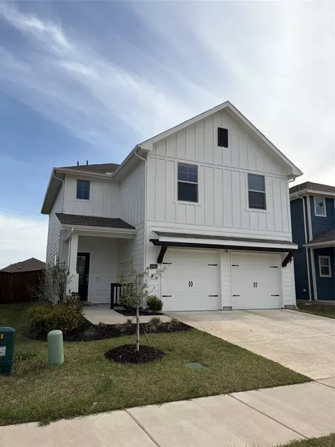 4001 Monticello Dr, Farmersville, TX 75442
