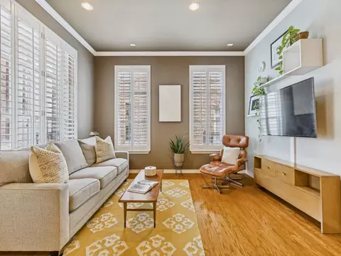 15741 Seabolt #28, Addison, TX 75001