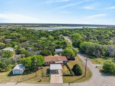 4505 Appletree Ct, Granbury, TX 76048