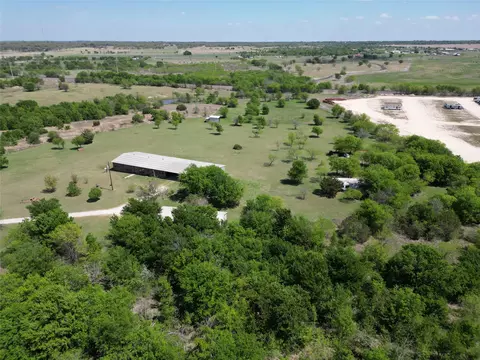 2101 Ridge View Dr, Cleburne, TX 76033
