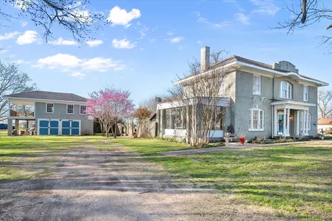 300 5th St, Kerens, TX 75144