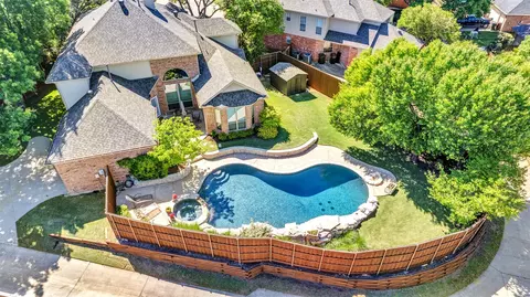 8509 Bantry Ct, Plano, TX 75025