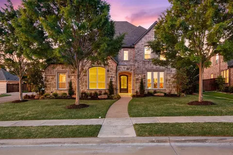 406 Abbot Ln, Trophy Club, TX 76262