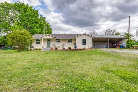 4440 Dripping Springs Rd, Sherman, TX 75090