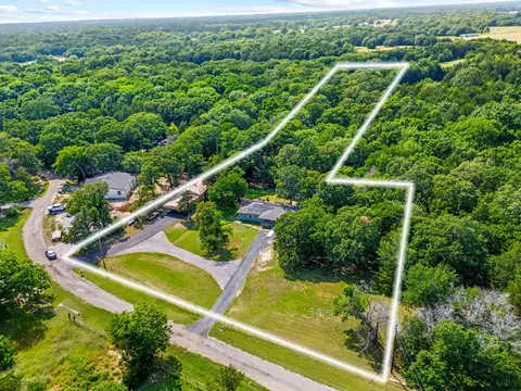 3602 Bent Oak St E, Greenville, TX 75401