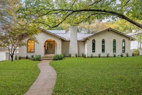 9727 Dartridge Dr, Dallas, TX 75238