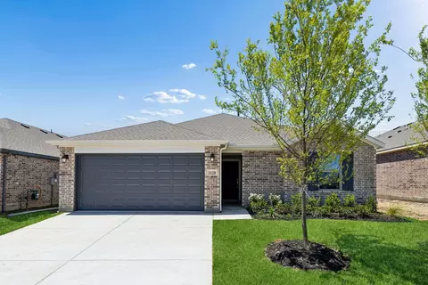 1128 Shorthorn St, Royse City, TX 75189