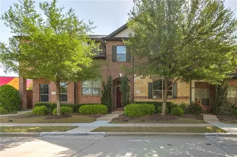 8728 Iron Horse Dr, Irving, TX 75063