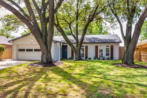 2421 February Ln, Grand Prairie, TX 75050