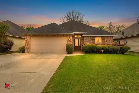 575 Whitefield Ln, Bossier City, LA 71112
