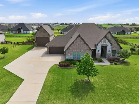 517 Westcreek Ln, Northlake, TX 76226