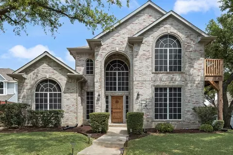 5900 Heron Cove Ln, The Colony, TX 75056