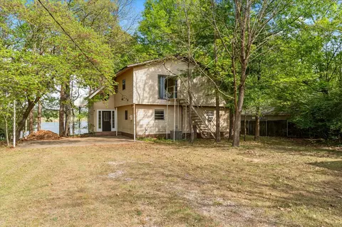 405 Triple S Dr, Mount Vernon, TX 75457