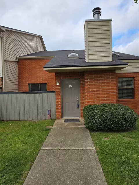 3636 Greenacres Dr #98, Bossier City, LA 71111