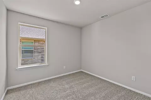 Bedroom - 529 Marsh St, Cleburne, TX 76033 photo 6 of 8