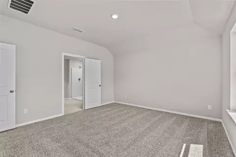 Bedroom - 529 Marsh St, Cleburne, TX 76033 photo 3 of 8