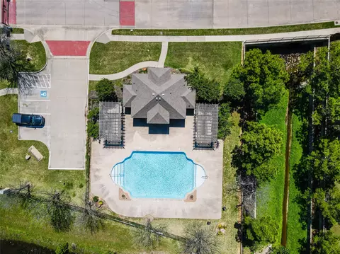 View/Area - 209 Park Meadows Dr, Euless, TX 76039 photo 5 of 5