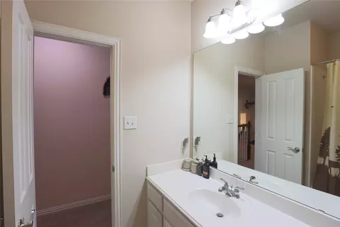 Other - 209 Park Meadows Dr, Euless, TX 76039 photo 4 of 4