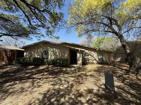 3225 Collins Blvd, Garland, TX 75044