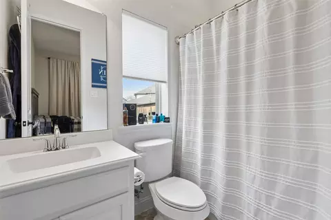 Bath - 4149 Maclin Dr, Celina, TX 75009 photo 1 of 5
