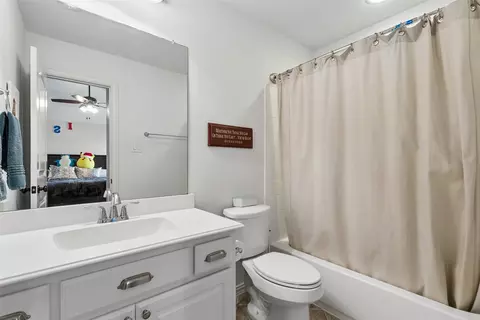 Bath - 4149 Maclin Dr, Celina, TX 75009 photo 5 of 5