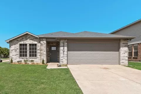 2201 Bradford Pear Dr, Little Elm, TX 75068