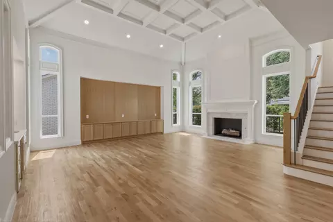 7 Royal Ter, Dallas, TX 75225