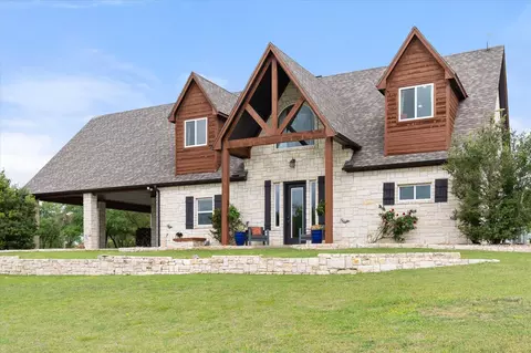 504 Sandpiper Dr, Weatherford, TX 76088