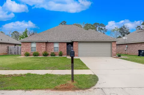 521 Big Red Cir, Haughton, LA 71037