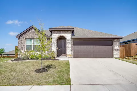 928 Ridgehurst Dr, Godley, TX 76044