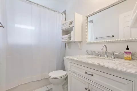 Bath - 2801 Samson Dr, Lorena, TX 76655 photo 5 of 5