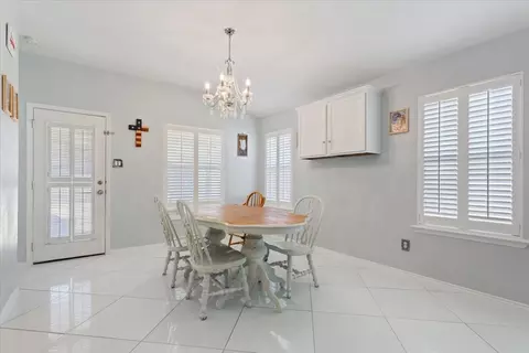 Dining - 2801 Samson Dr, Lorena, TX 76655 photo 1 of 1