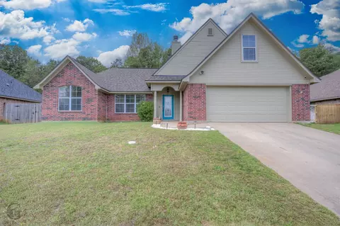 459 Cross Dr, Haughton, LA 71037