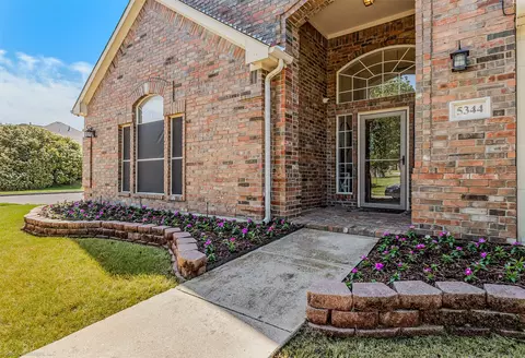 5344 Lake Mead Trl, Fort Worth, TX 76137