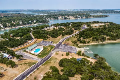 108 Three Forks Xing, Chico, TX 76431